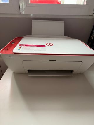 Impresora HP Deskjet 2633 roja