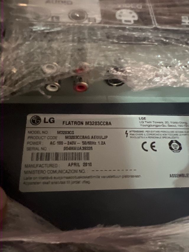 TV LG Flatron 32" - Negro