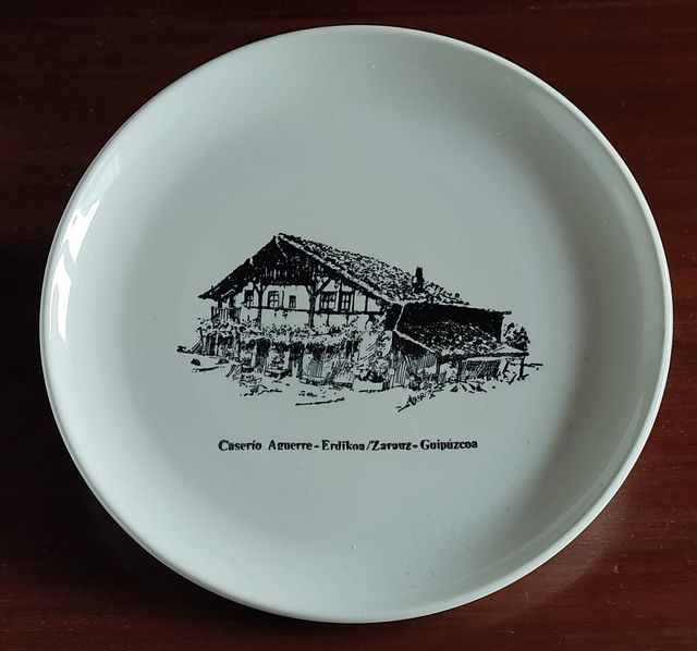 Platos Beyena (cuatro platos decorativos)