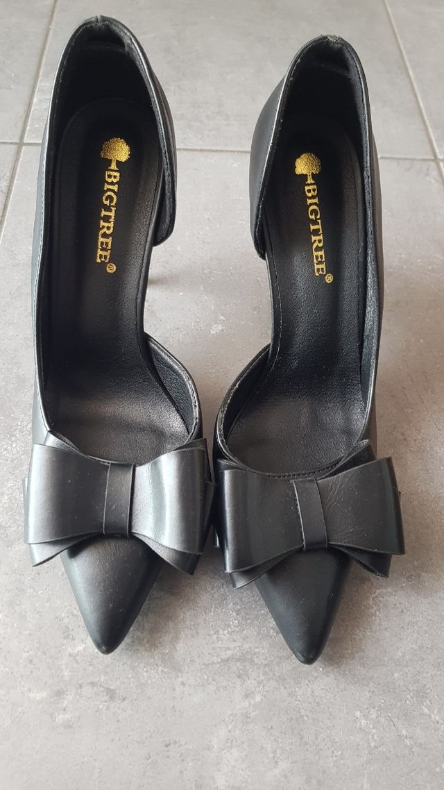 Tacones negros BIGTREE - Elegantes