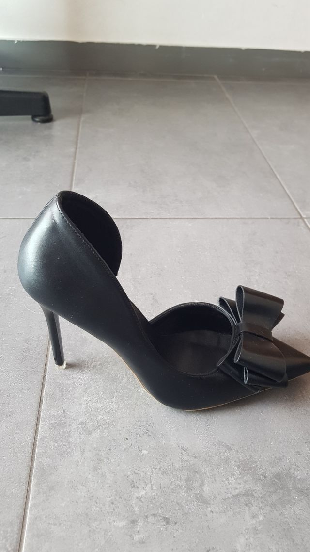 Tacones negros BIGTREE - Elegantes