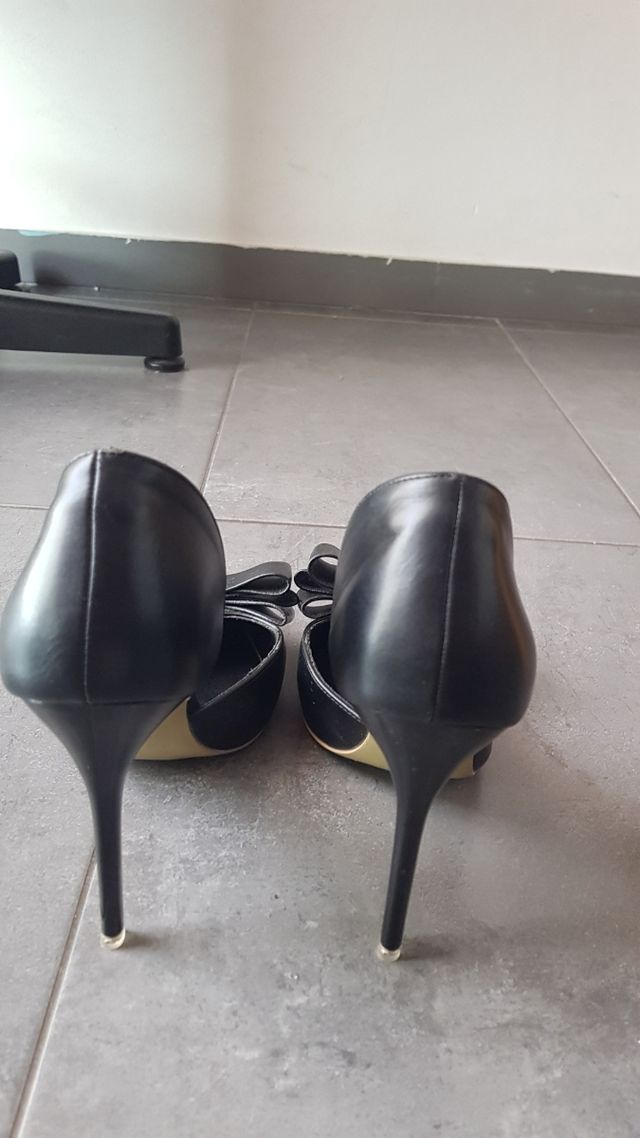 Tacones negros BIGTREE - Elegantes