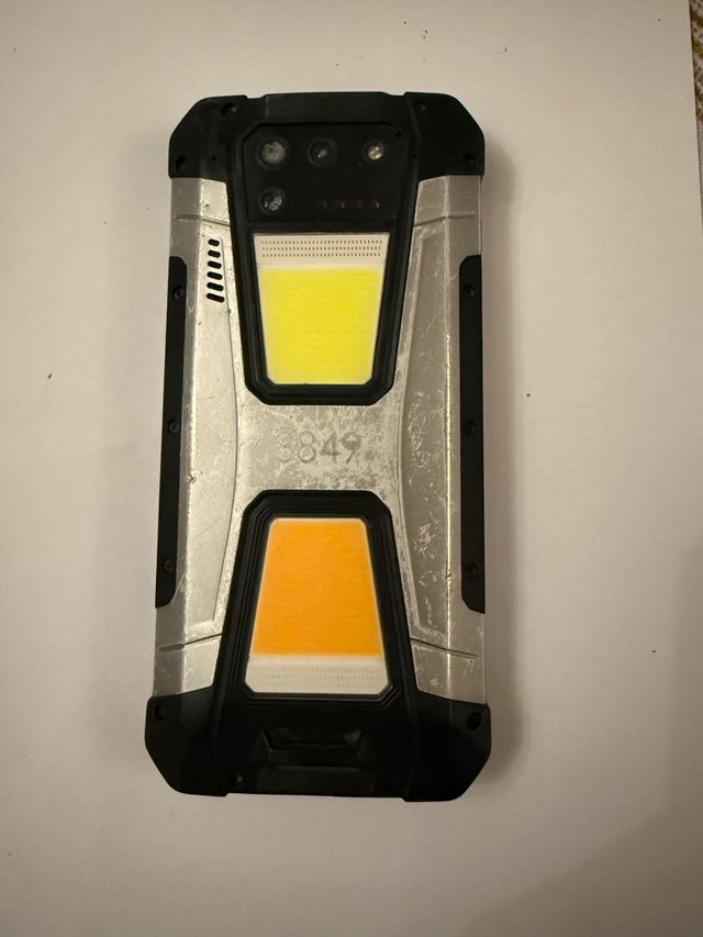 Móvil robusto - Resistente