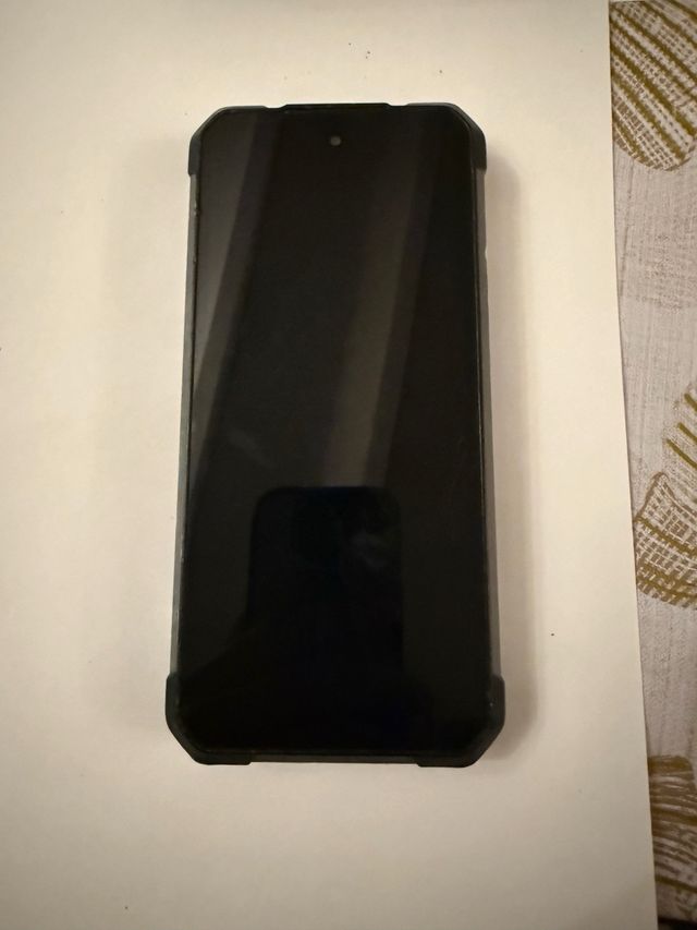 Móvil robusto - Resistente