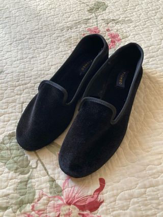 Zapatos PIOMBO negros de terciopelo