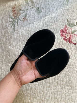 Zapatos PIOMBO negros de terciopelo