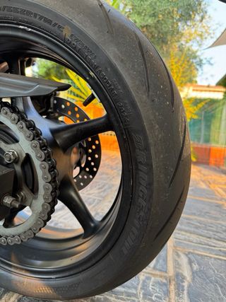 Yamaha FZ6 S1 - Moto