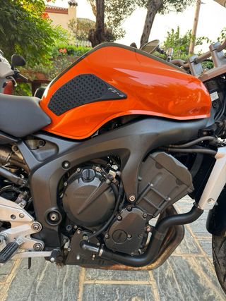 Yamaha FZ6 S1 - Moto