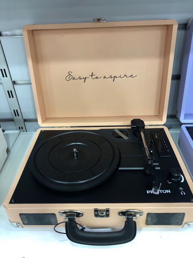 Maletín tocadiscos AKB beige