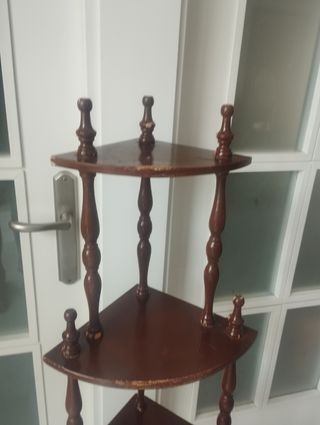 Estantería rinconera madera marrón