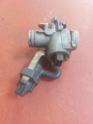 Cuerpo inyección peugeot Satelis 125