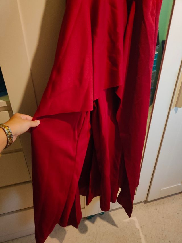 Mono granate - Talla XXL. Nuevo 8€