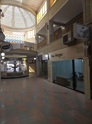 Local comercial en Venta