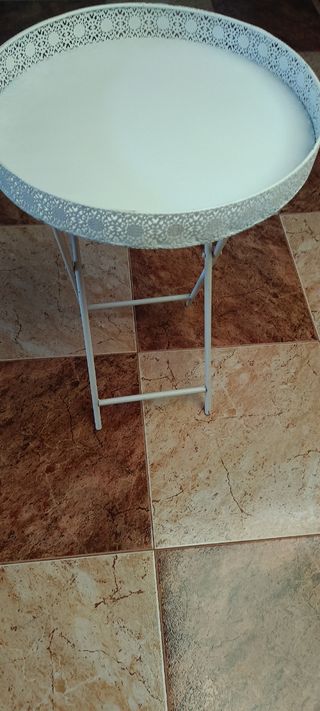 Mesa plegable redonda blanca