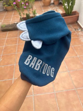 Sudaders Babydog perro