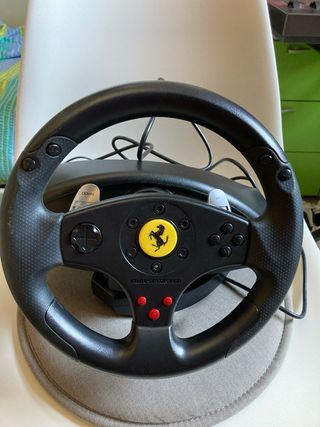 Volante Thrustmaster Ferrari GT Experience 