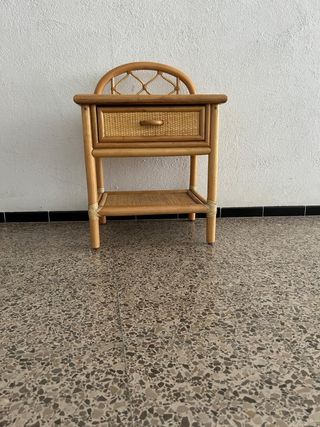Comodino in vimini - legno