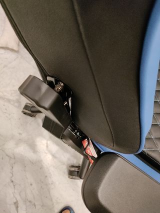 Silla de escritorio gaming Thermaltake GT Fit