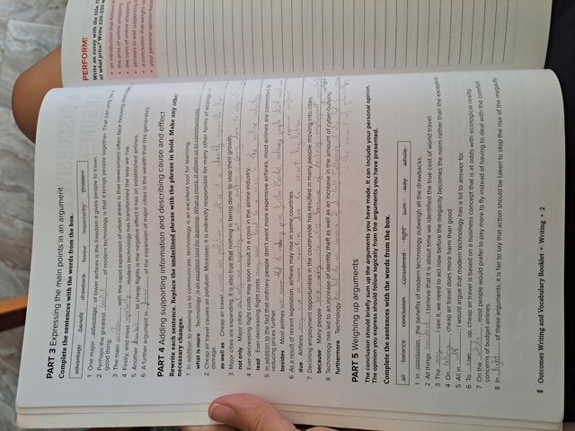 Libro C1 inglés. Libro de texto y libro writing