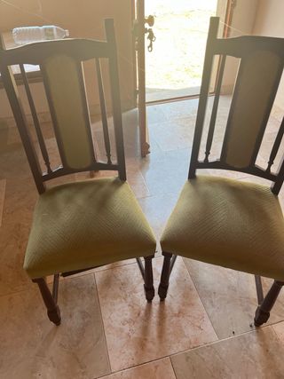 2 sillas madera - verde oliva