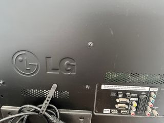 TV LG 32" Negro