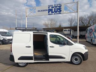 CITROEN BERLINGO 2019 CON BACA Y GANCHO