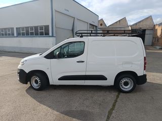 CITROEN BERLINGO 2019 CON BACA Y GANCHO