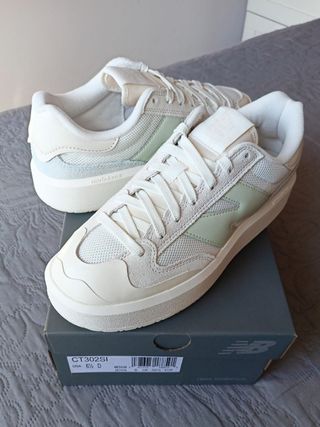Zapatillas New Balance CT302 talla 39.5 blanco