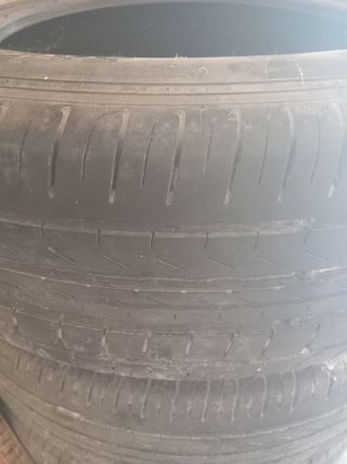 3 Ruedas 225/65 R17 102H  salud 80%