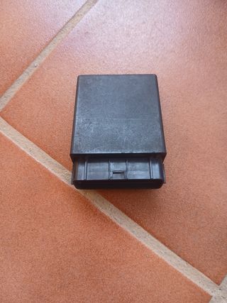 Centralita ECU Honda VTR 250 (99-07)