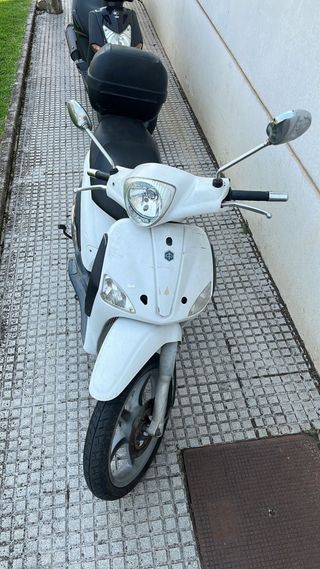 Piaggio Liberty 125cc blanca