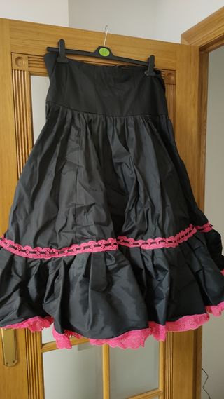 Vestido Flamenco Rosa y Negro