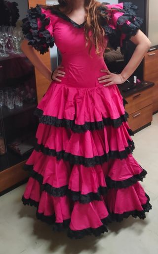 Vestido Flamenco Rosa y Negro