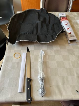 Cuchillo Jamonero: Cuchillo, afilador y funda