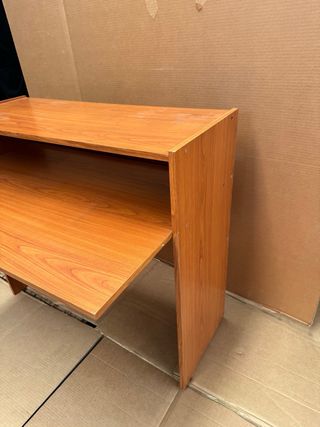 Escritorio madera marrón
