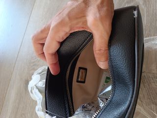 Bolso Guess negro nuevo