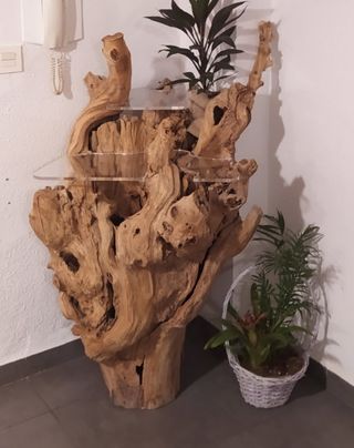 Estantería madera de diseño