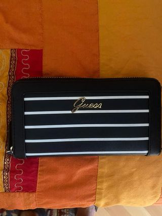 Portafoglio Guess a righe