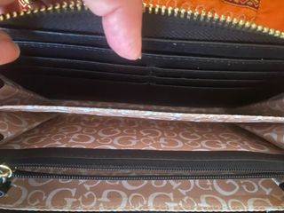 Portafoglio Guess a righe