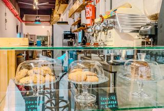 Cafetería  Potencial en Gracia  Traspaso Económica