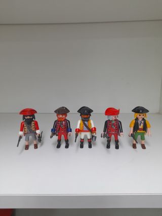 5 Playmobil coloniales