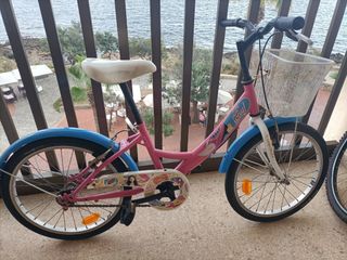 Bicicleta niña 20" paseo. Modelo soy luna.