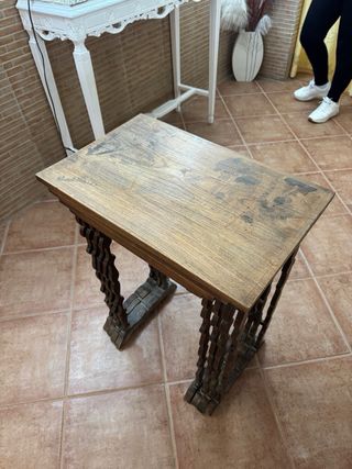 Mesitas nido antiguas de madera