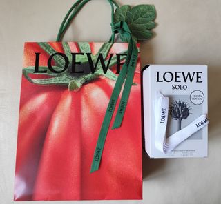 LOEWE Solo - Bolsa, lazos y caja