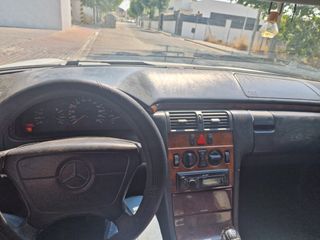 Mercedes-Benz Clase E 1998
