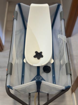 Bañera Stokke Flexi Bath con soporte