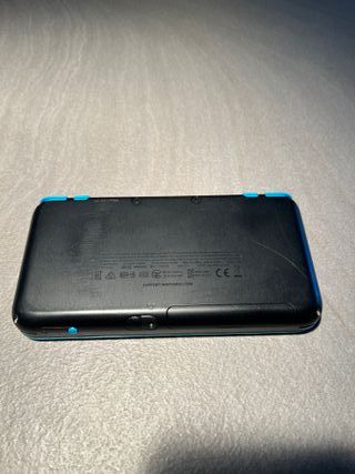 Nintendo 2DS XL Negra & Azul