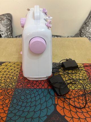 Máquina de Coser MAG Portátil