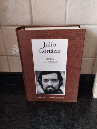 4 libros de Julio Cortázar Rayuela Los premios