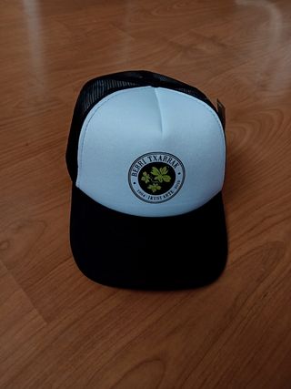 Gorra Berri Txarrak - Ikusi Arte